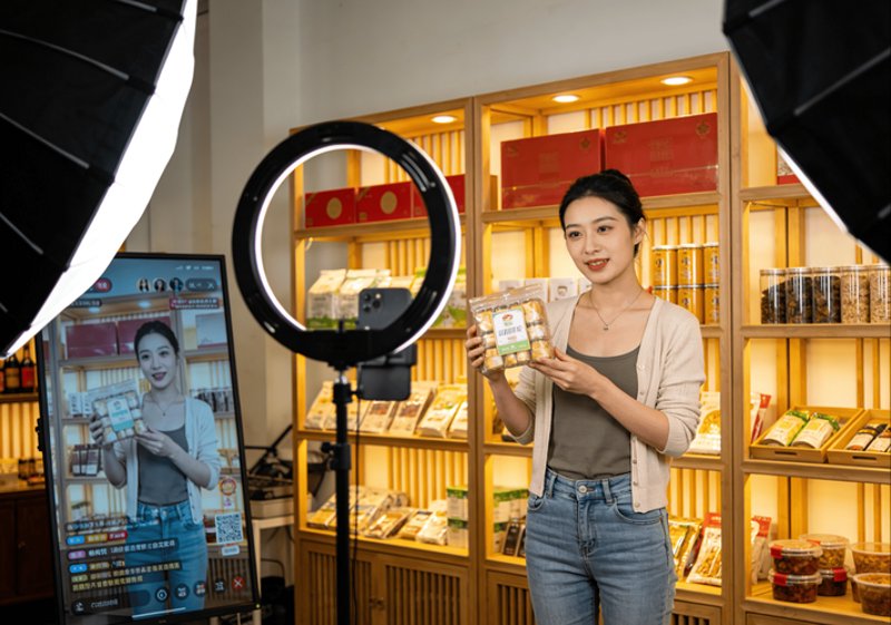 电商代运营：助力商家驶入发展快车道
